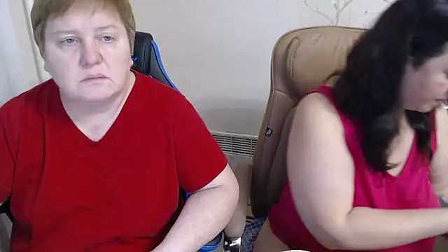 Bertie_Adeline live XXX chat