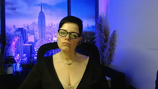 ninarandmann's Live XXX Chat