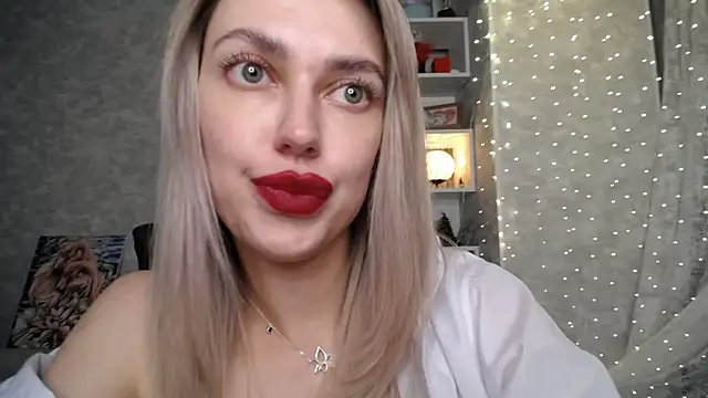 NickyAdamidi Chat XXX in diretta