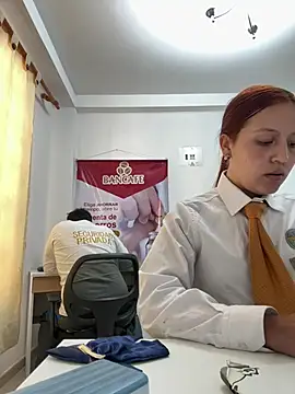 Emily-7_ Adlı Modelin Web Kamerası Şovu