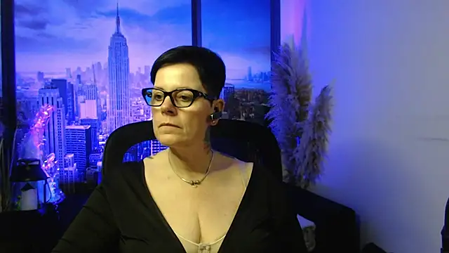 ninarandmann's Live XXX Chat