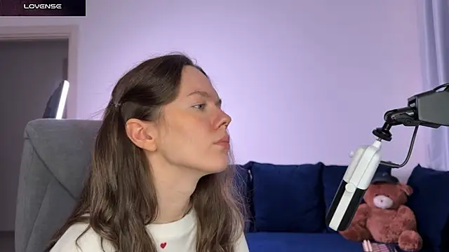 SharkyBaby's Live XXX Chat