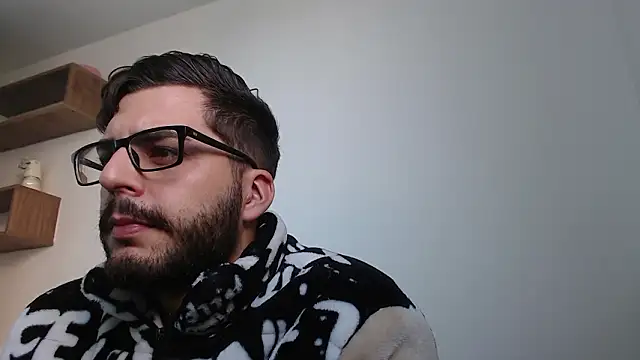 thomas_gun's Live XXX Chat