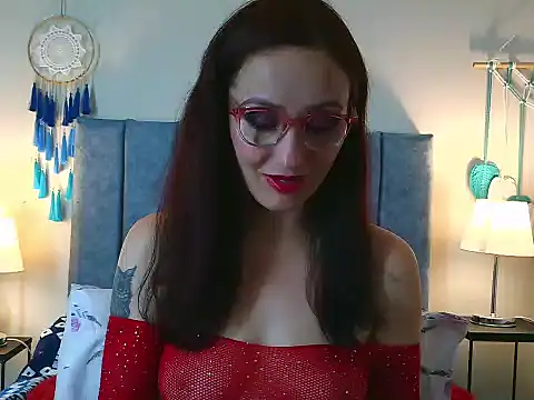 IberianMoonMK's Live XXX Chat