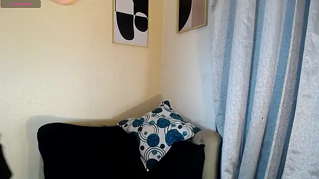 camilawm19's Live XXX Chat