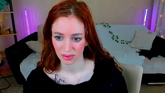 ChristinaConteeree Live XXX-chat