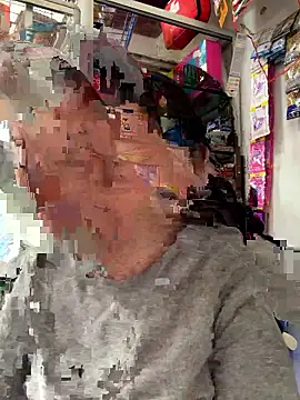 IAM_VALERI's Live XXX Chat