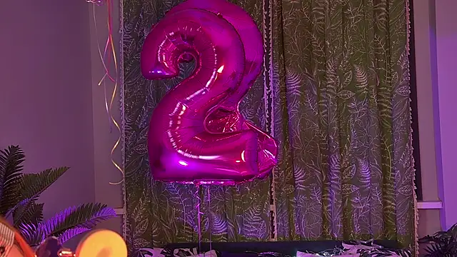 Jennifer_Wiliams' Live XXX Chat