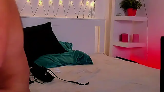 AriaSweety's Webcam Show