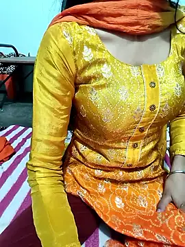 Yours-Zeenat's Live XXX Chat