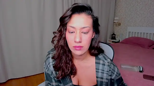 FieryHeart's Live XXX Chat