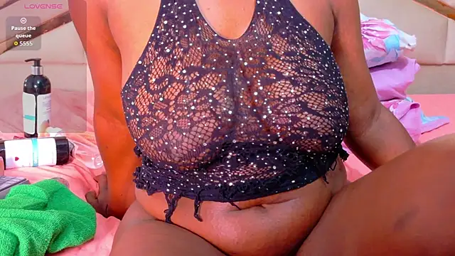 Živý XXX chat MiissBNasty