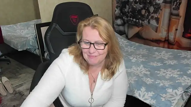 Frau_Marta's Live XXX Chat