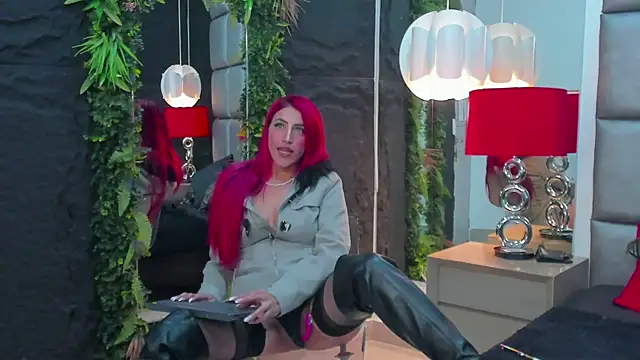 Živý XXX chat AllissaBrowm