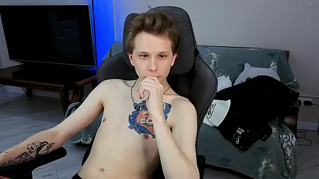 arlekincrop's Live XXX Chat