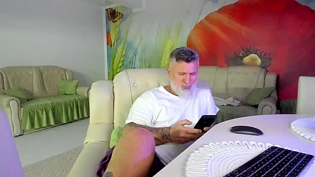 BlowMyXXL Live XXX-chat