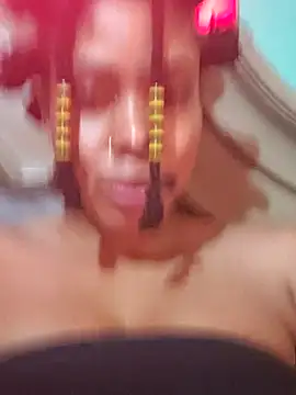 Czat XXX na żywo – HONEYSWEETS_LIVE