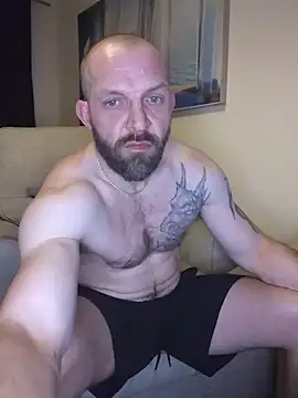 Andrewjames8391's Live XXX Chat