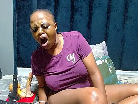 SpicyKitty33 Live XXX-Chat