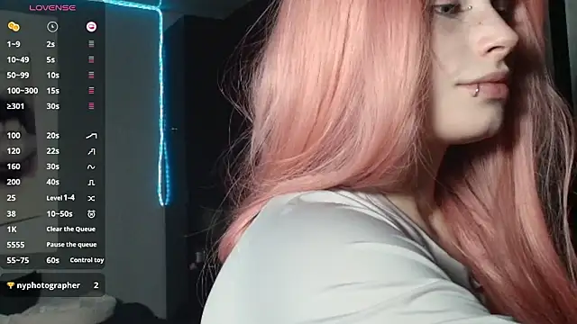 PieraMarch's Live XXX Chat