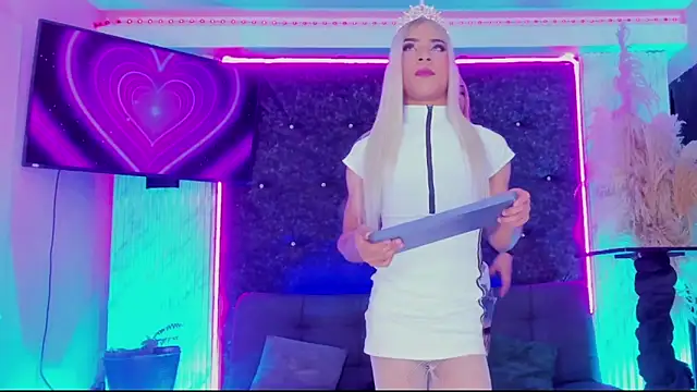 Chat XXX Live Queens_Wonders_Blonders