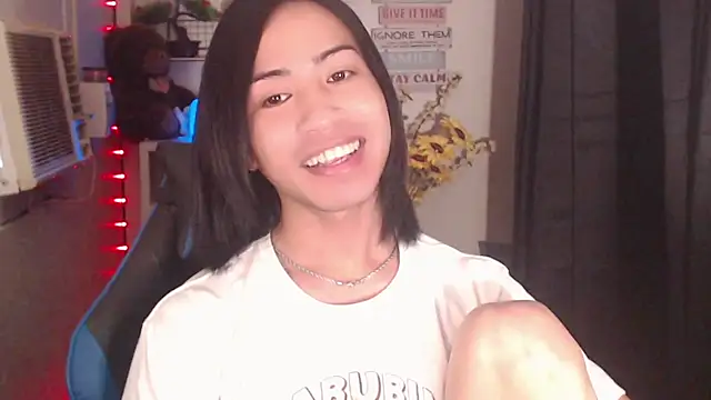 Manilagirl_x Adlı Modelin Canlı XXX Sohbeti