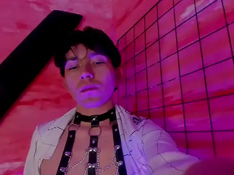 Eliot_X Chat XXX live