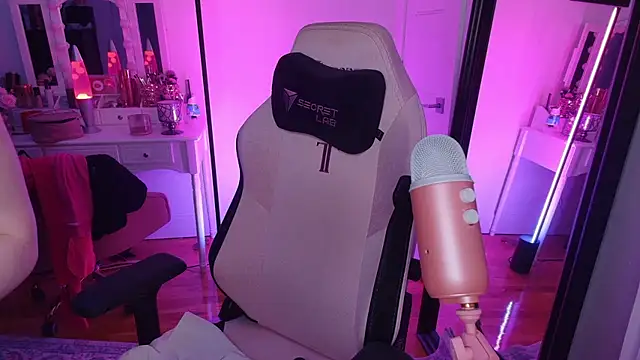 rachelbrooksxx's Live XXX Chat