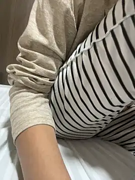 sabrina_v_ – Naživo XXX chat