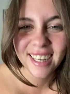 Samantha_official élő XXX-chatje