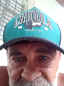 Peludo173317's Live XXX Chat