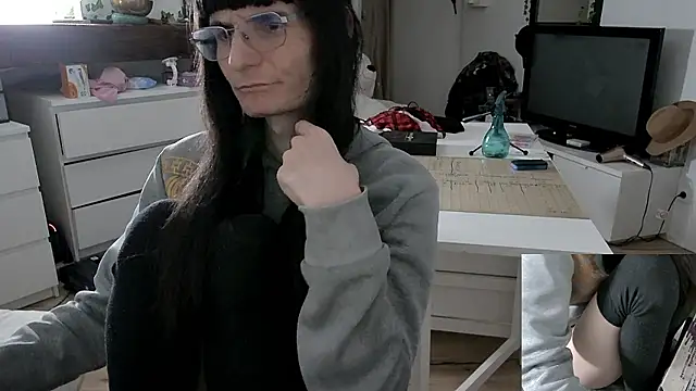 CeriseLapineのライブXXXチャット