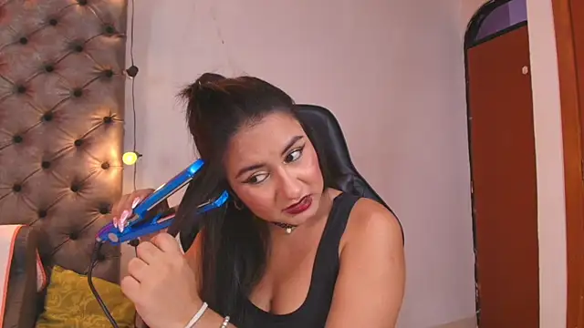 Czat XXX na żywo – Luna021_1