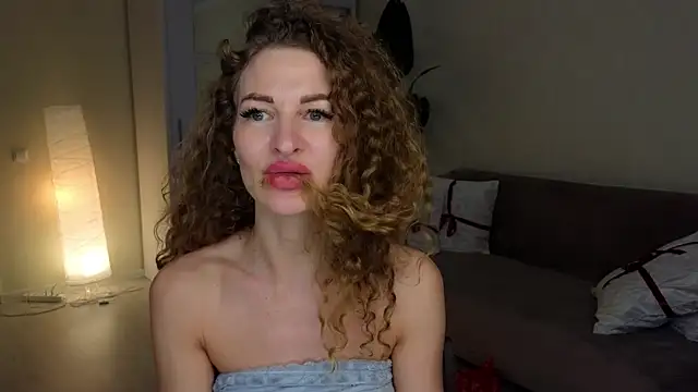 Chat +18 de Anna__Herrera ao vivo