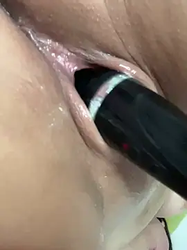 Samantha_official Adlı Modelin Canlı XXX Sohbeti