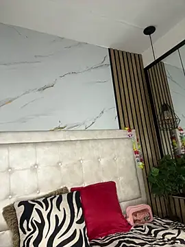 Chat +18 de Honey_noir ao vivo