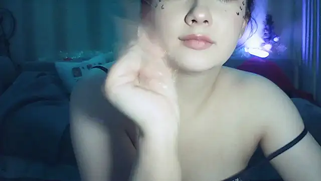 MoodieMira: онлайн-секс-чат