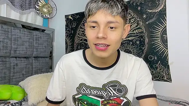 Andy_Belier23のライブXXXチャット