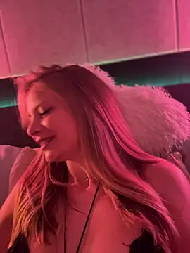 AnastasiaAniess' Live XXX Chat