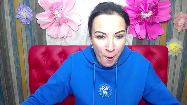 XXX chat uživo modela ElizabethSho