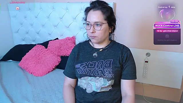 May_Carlier live XXX chat