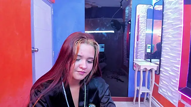 sarai_mv1 Chat XXX live