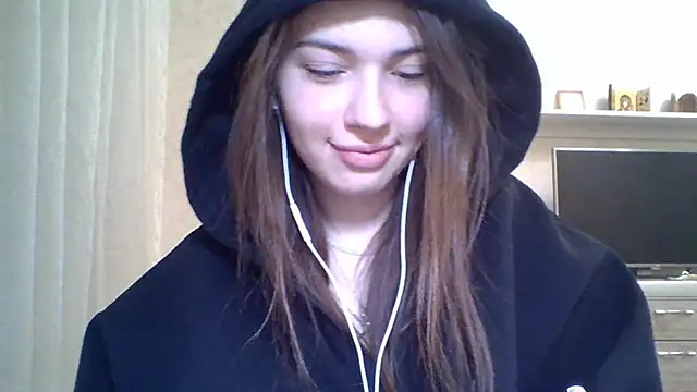 CeyaLierのライブXXXチャット