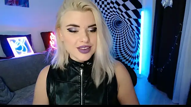 Ariana_Saint Webcam Show