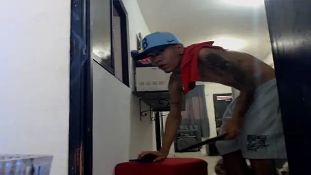 Damian_big_ Webcam show