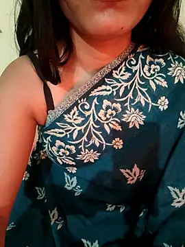 Sanjana89088 Show in webcam