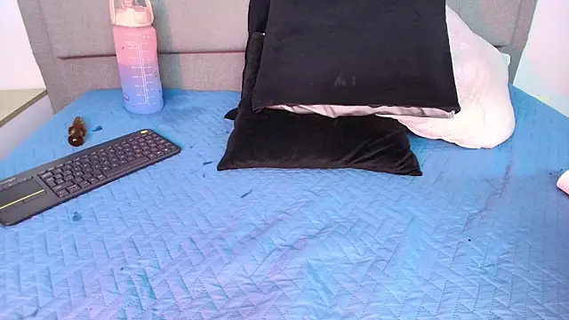 Онлайн чат XXX saray_reesee