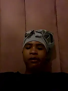 _Fifi's Live XXX Chat