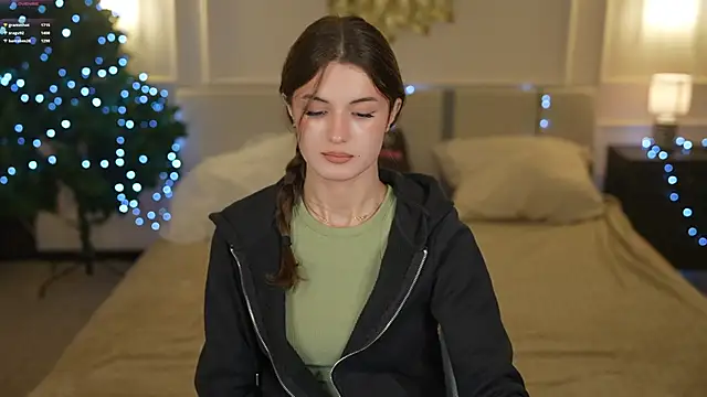 Britney054 Webcam Show