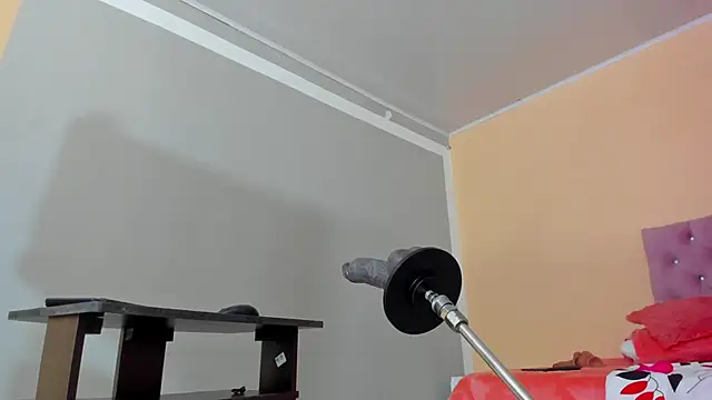 loress_ass_mature's Live XXX Chat